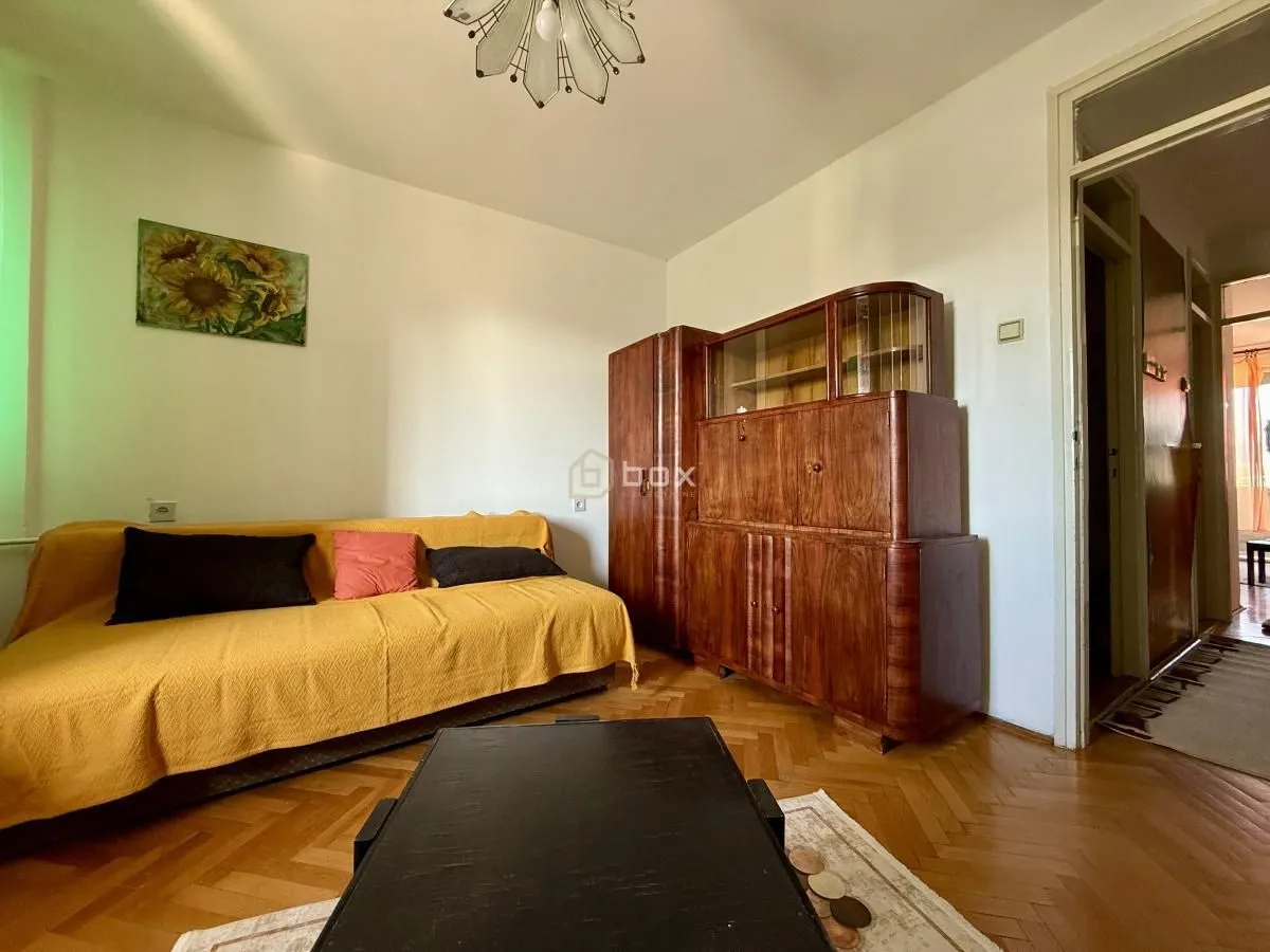 Izdavanje, trosoban stan, 75m², Crveni Pevac, Niš