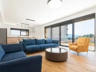 Izdavanje, kuća, 183m², Kava, Tivat - image 12