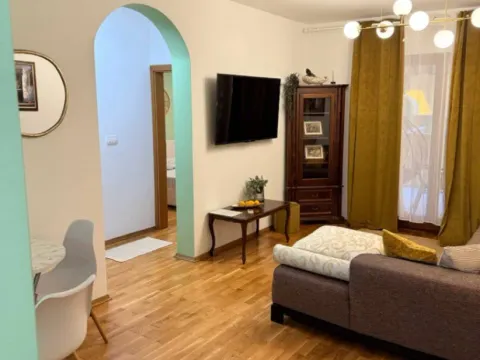 Sale, three bedroom apartment, 120m², Petrovac, Budva - image 9