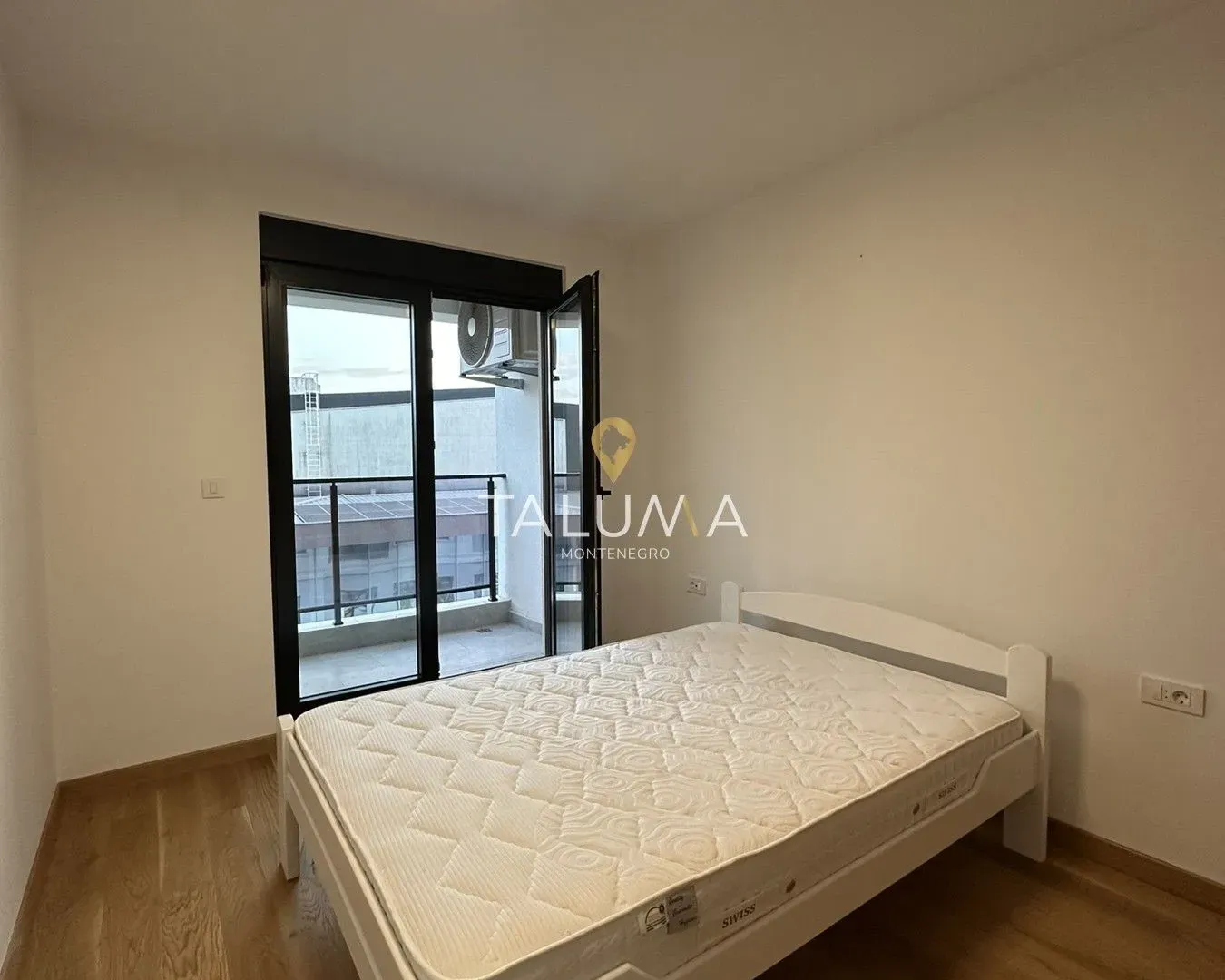 Prodaja, jednosoban stan, 56m², Tološi, Podgorica