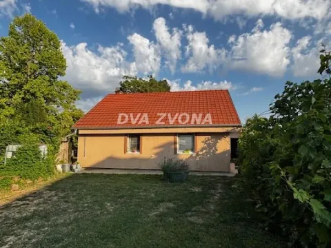 Sale, house, 37m², Čortanovci, Inđija - image 2