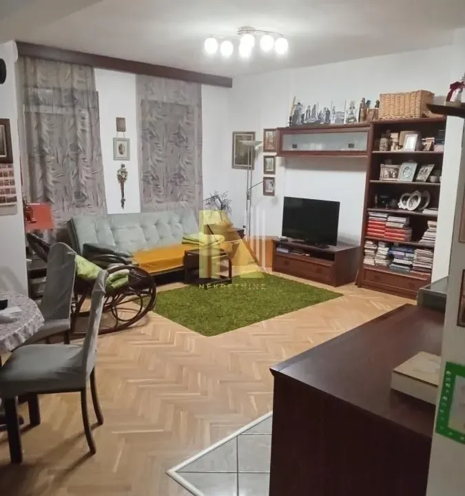 Sale, three bedroom apartment, 61m², Salajka, Novi Sad Sve Podlokacije