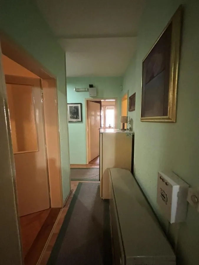 Prodaja, trosoban stan, 79m², Centar, Jagodina