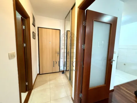 Rent, one bedroom apartment, 45m², Stari Aerodrom, Podgorica - image 13