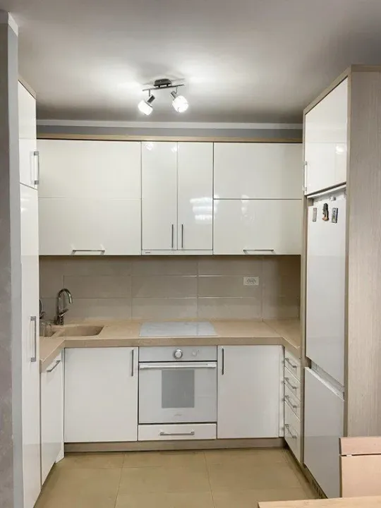 Izdavanje, dvosoban stan, 70m², Zagorič, Podgorica