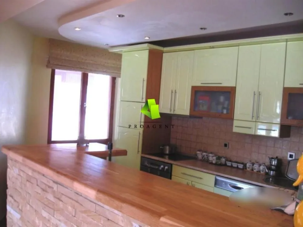 Sale, house, 650m², Crveni Krst, Niš