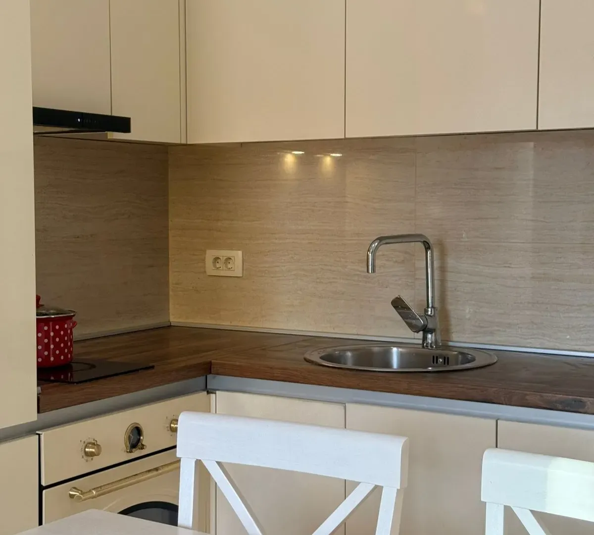 Izdavanje, stan, 33m², Petrovac, Budva