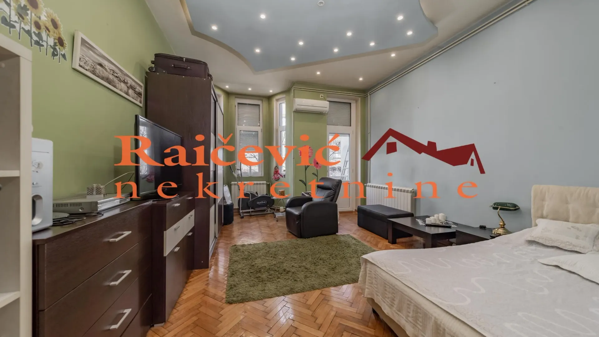 Prodaja, trosoban stan, 86m², Cvetni Trg, Vračar Sve Podlokacije
