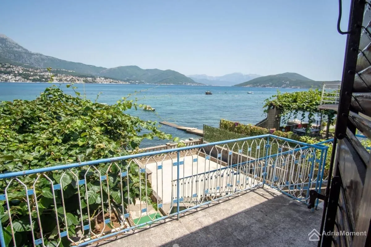 Prodaja, kuća, 120m², Sutorina, Herceg Novi
