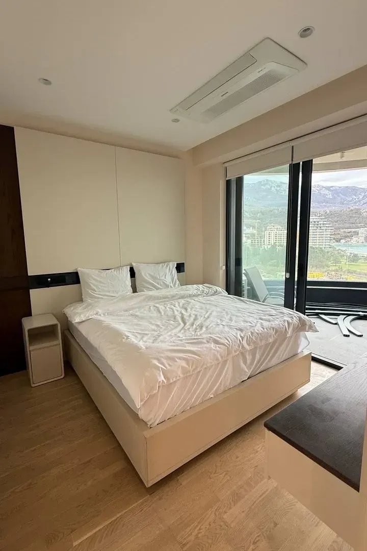 Sale, one bedroom apartment, 69m², Bečići, Budva