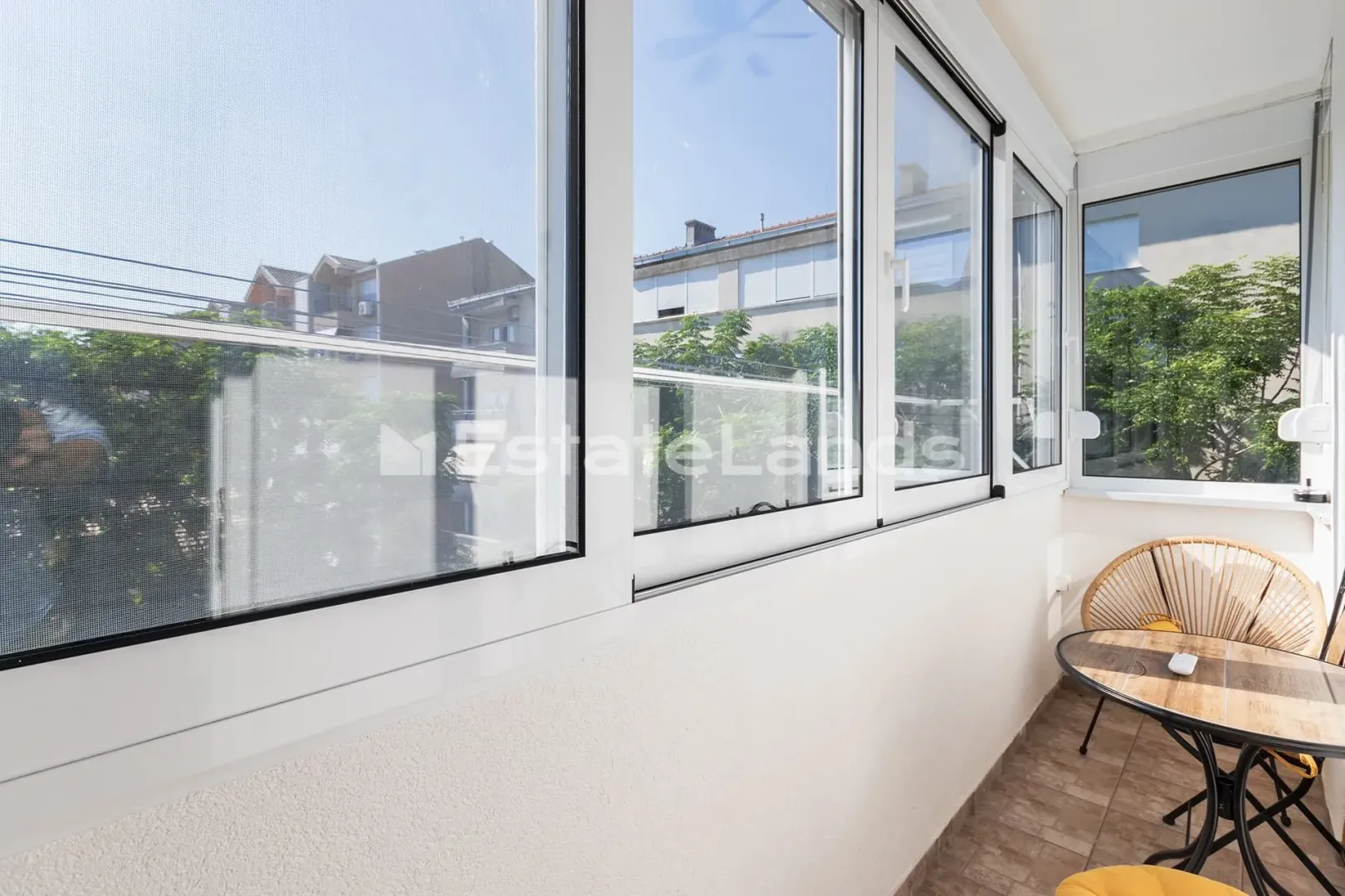 Rent, two bedroom apartment, 52m², Centar, Tivat