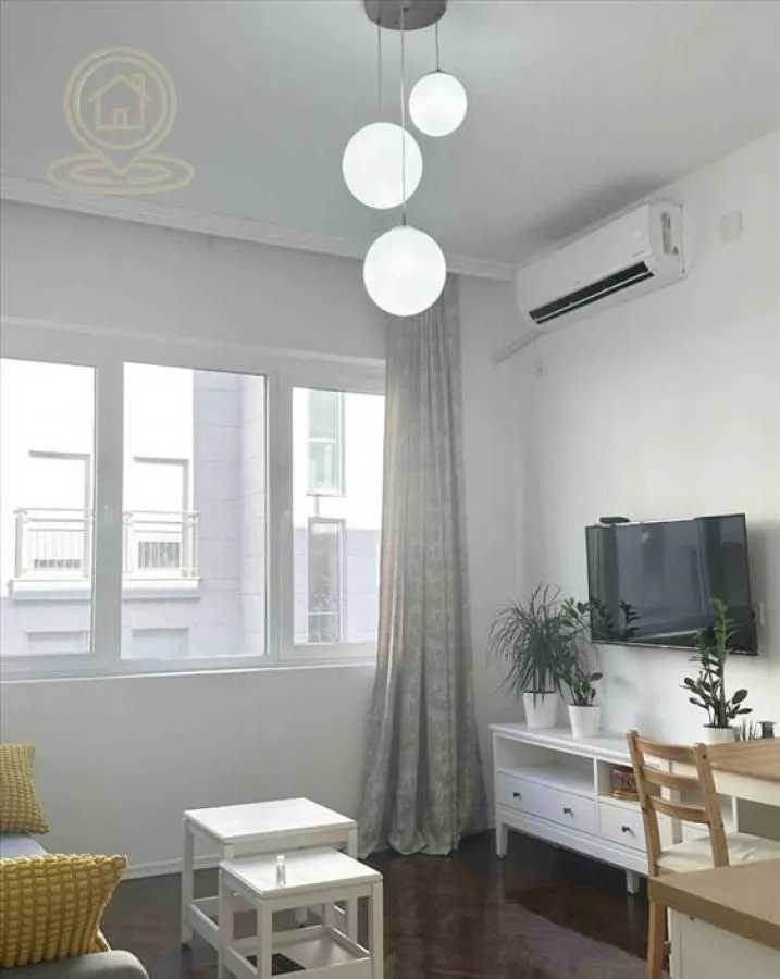 Izdavanje, dvosoban stan, 45m², Stari Grad, Beograd