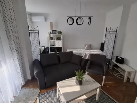 Rent, two bedroom apartment, 55m², Centar, Novi Sad - image 4