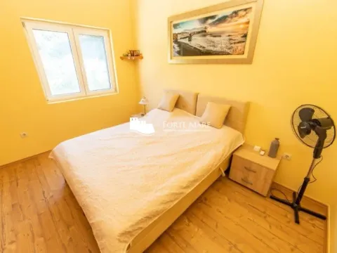 Sale, one bedroom apartment, 50m², Đenovići, Herceg Novi - image 9