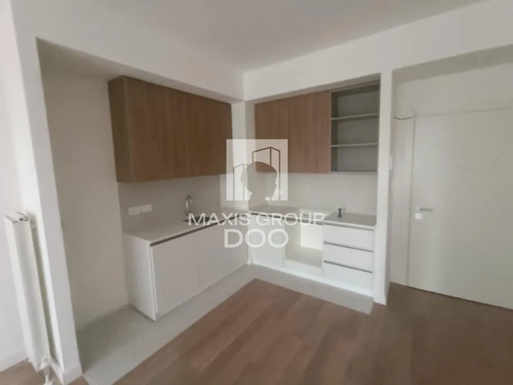Rent, two bedroom apartment, 83m², Savski Venac, Beograd