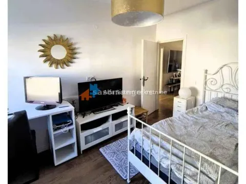 Izdavanje, četvorosoban stan, 100m², Voždovac Sve Podlokacije, Beograd - image 13