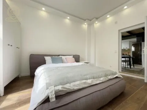 Rent, two bedroom apartment, 33m², Stari Grad, Beograd - image 3