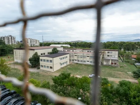 Rent, two bedroom apartment, 60m², Pod Goricom, Podgorica - image 12