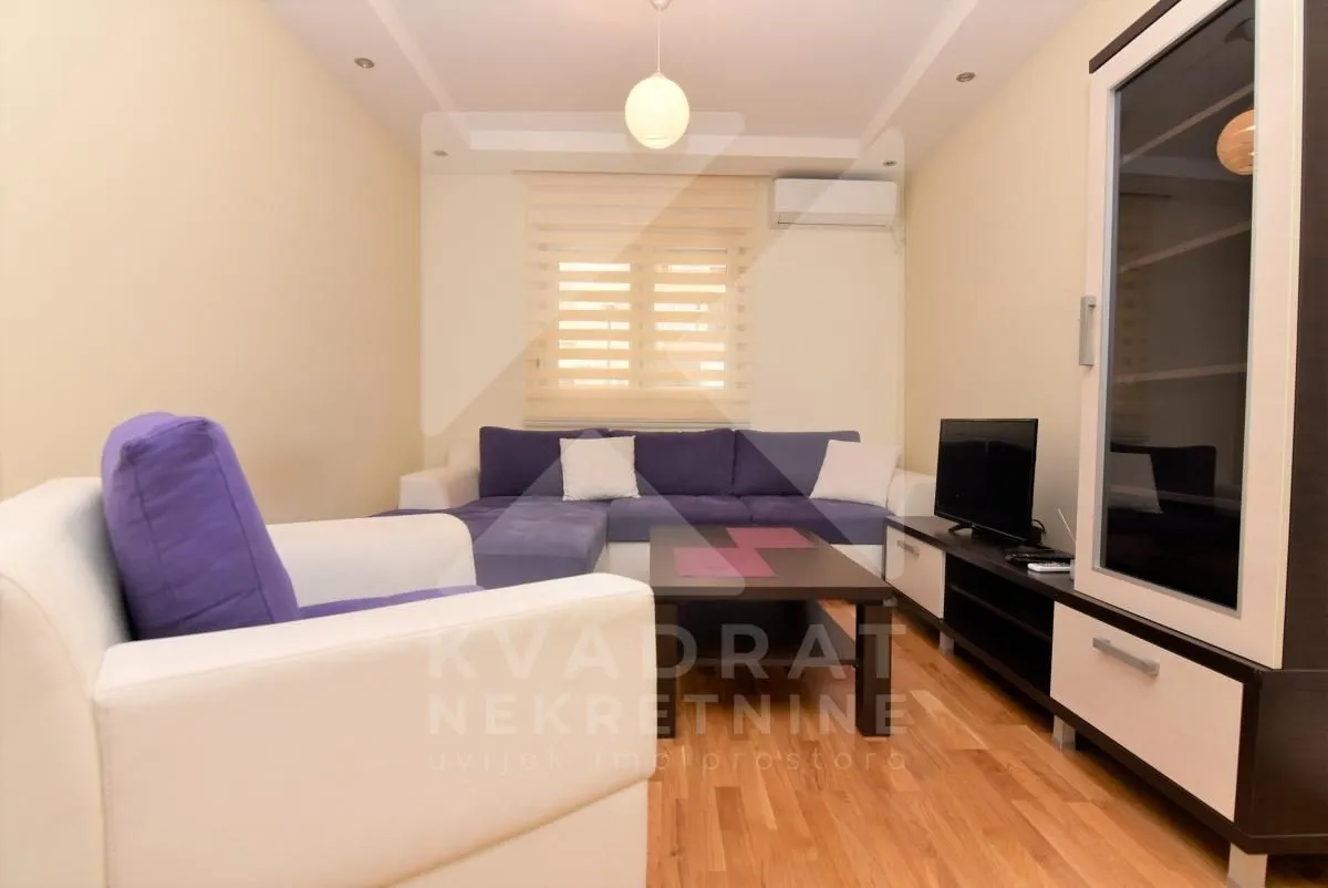 Izdavanje, jednosoban stan, 42m², Zagorič, Podgorica