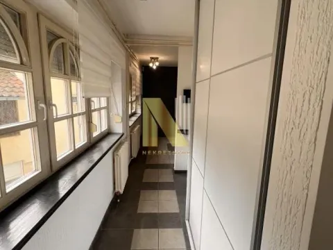 Prodaja, četvorosoban stan, 103m², Stari grad, Novi Sad - image 12