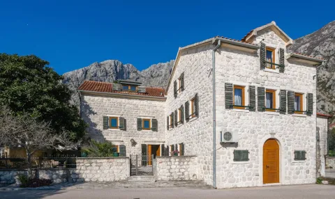 Sale, house, 500m², Orahovac, Kotor - image 8