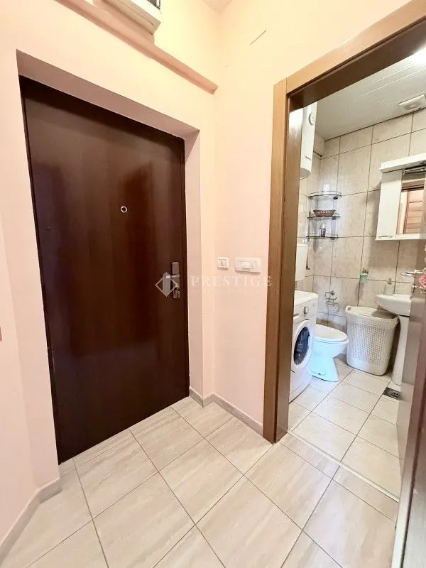 Rent, studio apartment, 32m², Zagorič, Podgorica