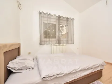 Rent, house, 330m², Golubovci, Podgorica - image 17