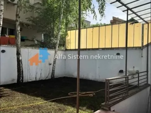 Izdavanje, kuća, 300m², Banovo Brdo, Beograd - image 12