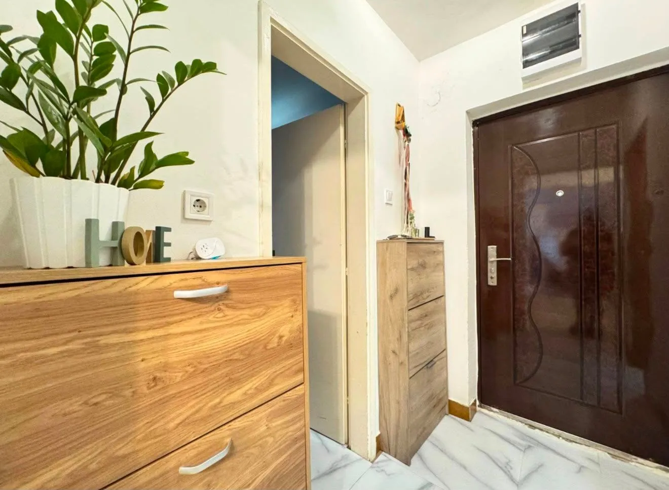 Sale, one bedroom apartment, 42m², Adok, Budva