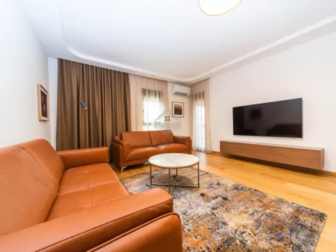 Izdavanje, dvosoban stan, 80m², Podgorica, Crna Gora - image 3