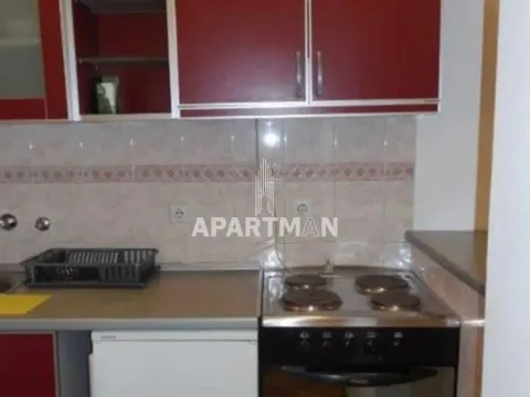 Izdavanje, jednosoban stan, 25m², Skadarlija, Beograd - image 4