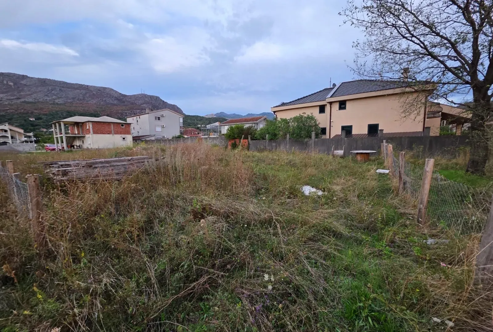 Prodaja, plac, 600m², Doljani, Podgorica