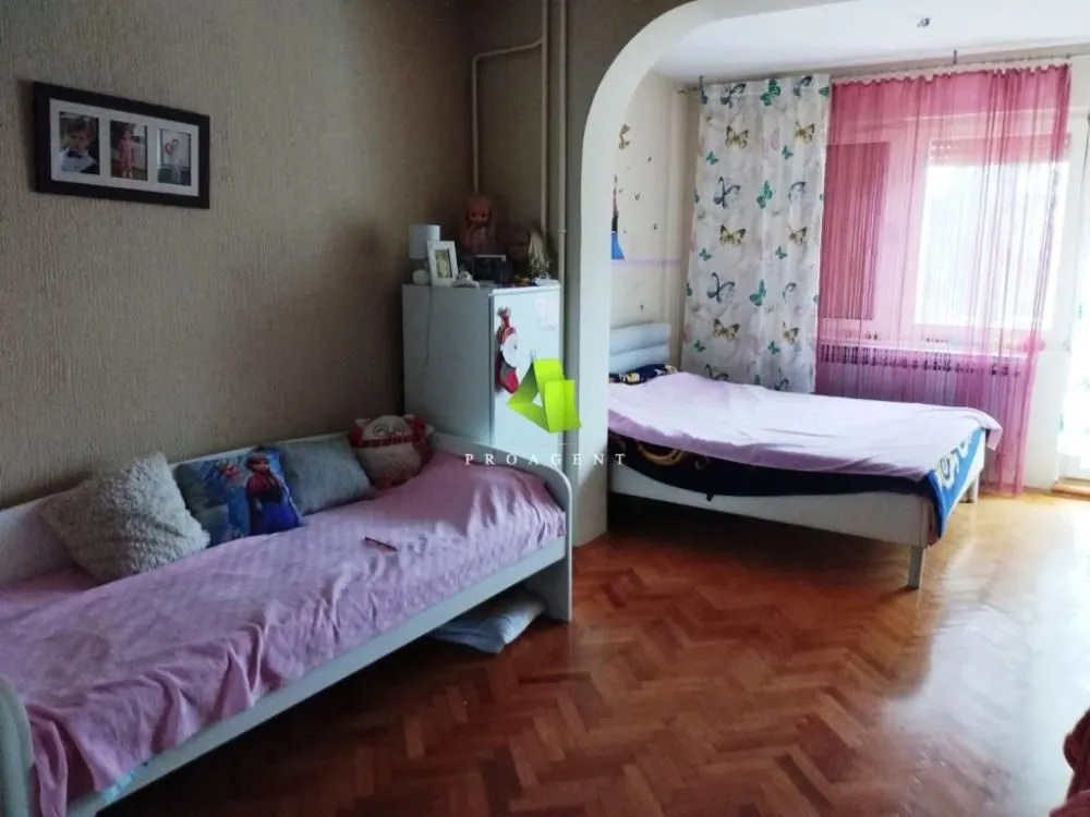 Prodaja, kuća, 325m², Palilula, Niš