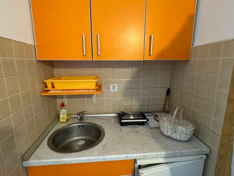 Prodaja, trosoban stan, 84m², Petrovac, Budva - image 4