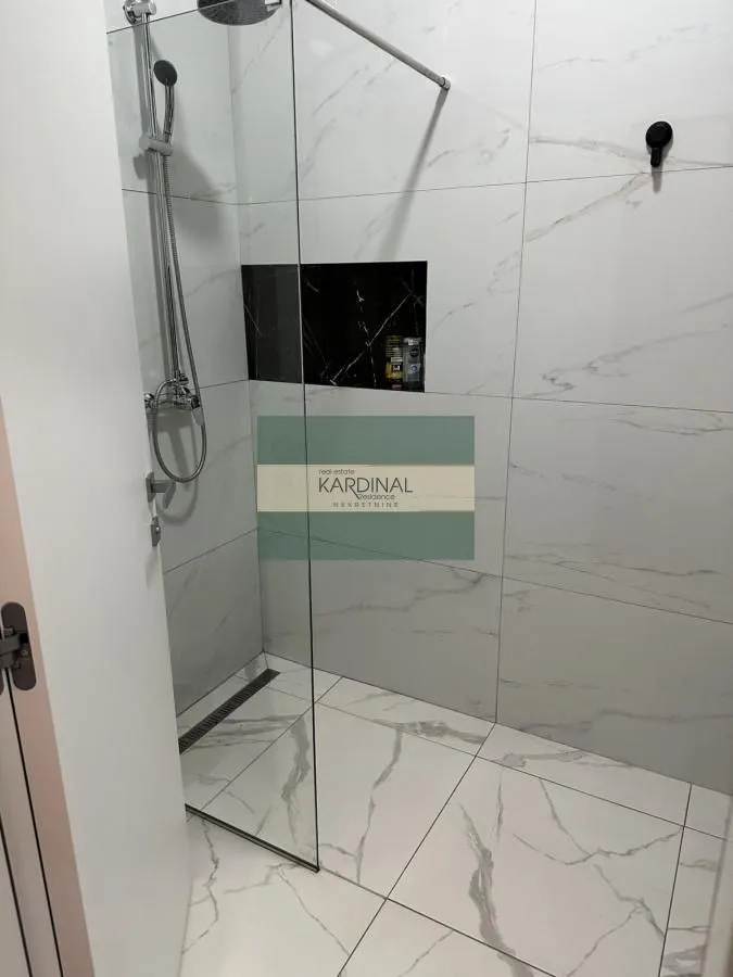 Prodaja, jednosoban stan, 42m², Petrovaradin, Novi Sad