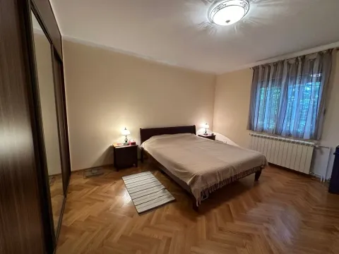 Prodaja, kuća, 250m², Altina, Beograd - image 14