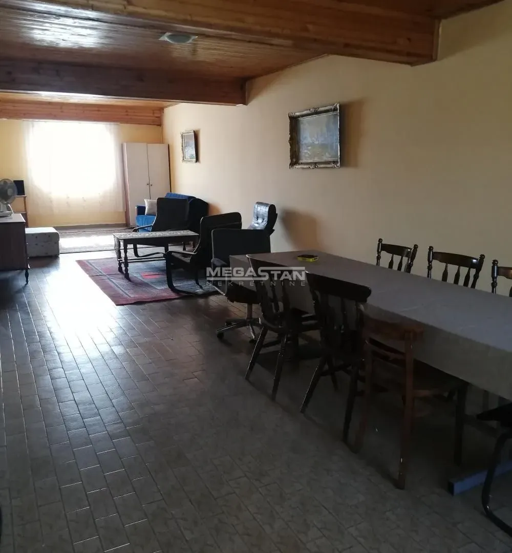 Sale, office space, 382m², Vojlovica, Pančevo