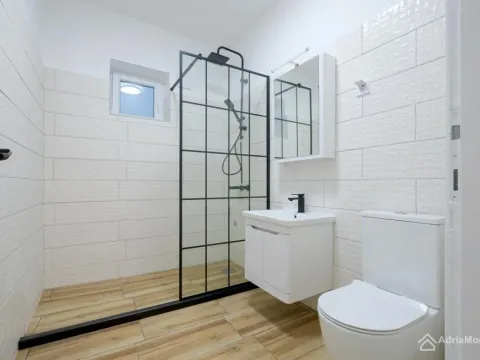 Prodaja, kuća, 118m², Tivat, Crna Gora - image 7