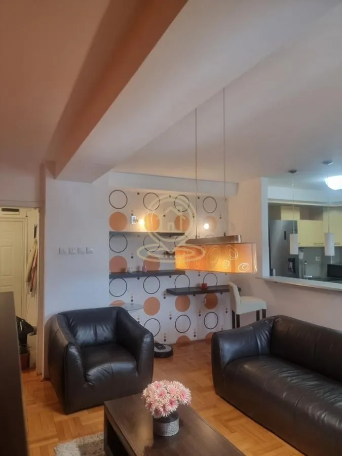Rent, three bedroom apartment, 97m², Medijana, Niš
