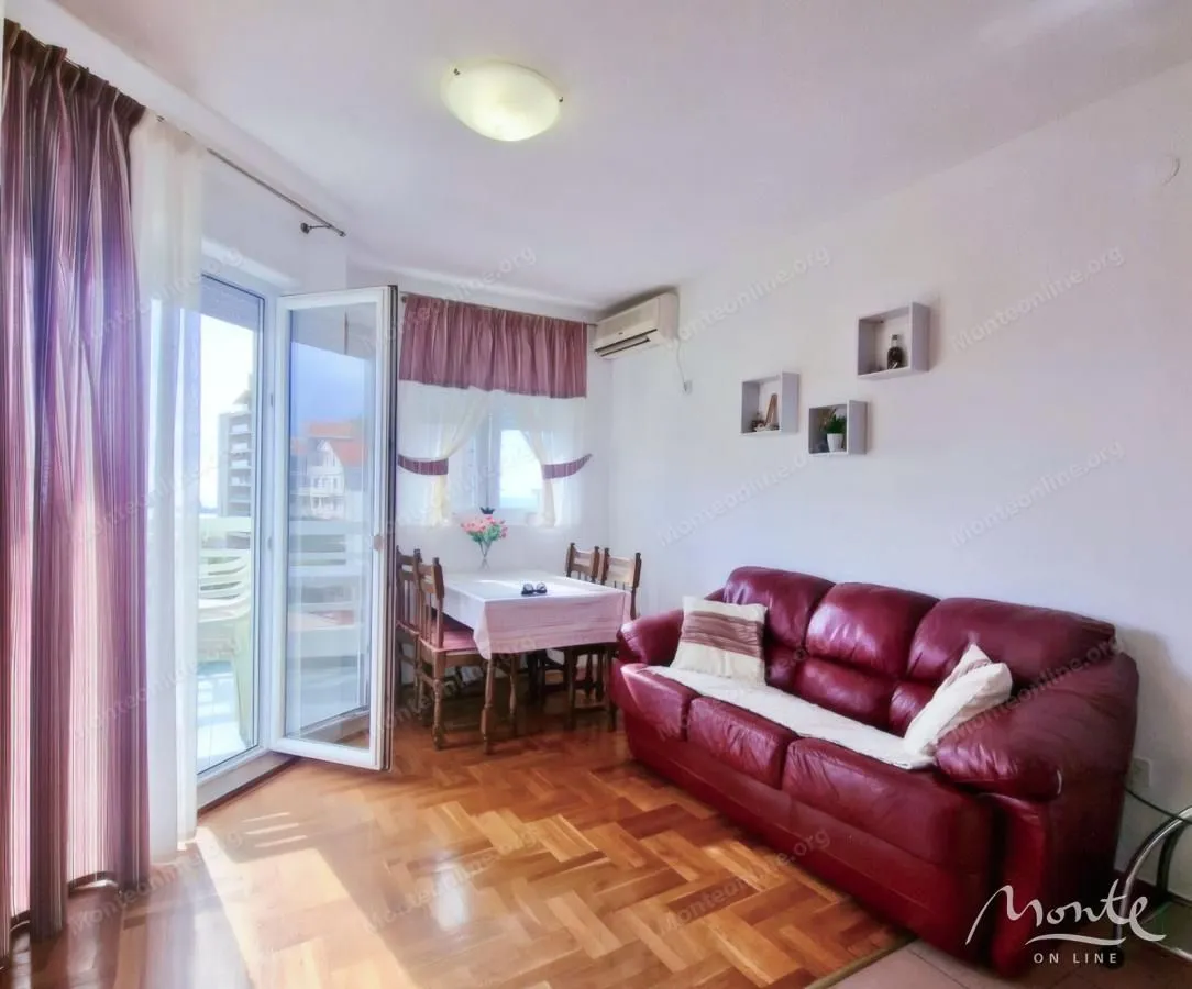 Prodaja, jednosoban stan, 35m², Petrovac, Budva