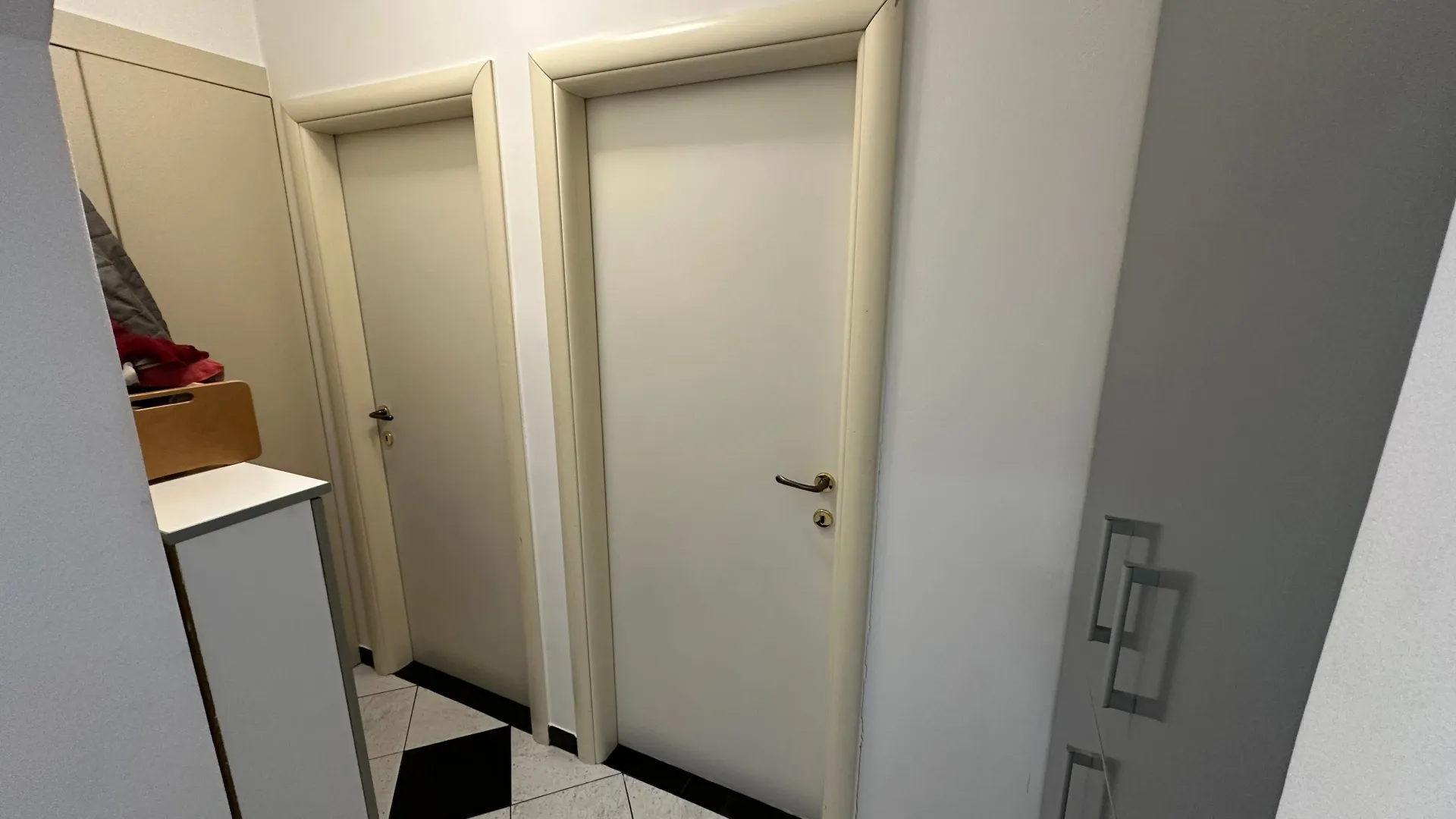 Prodaja, trosoban stan, 65m², Stara varoš, Nikšić