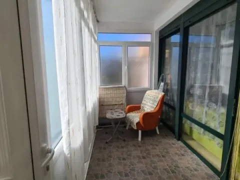 Rent, one bedroom apartment, 45m², Sutomore, Bar - image 12