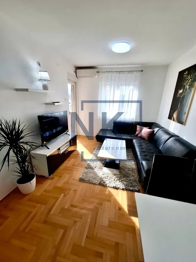 Izdavanje, jednosoban stan, 42m², Tuški Put, Podgorica