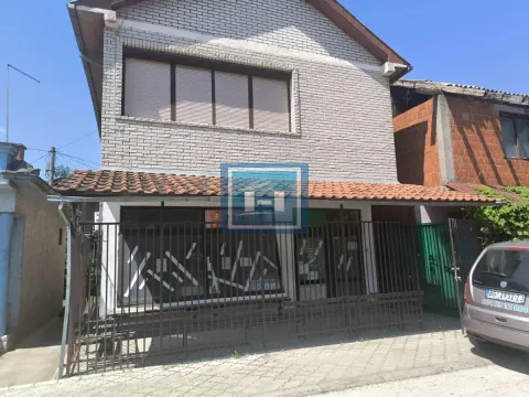 Sale, office space, 90m², Ćuprija, Srbija