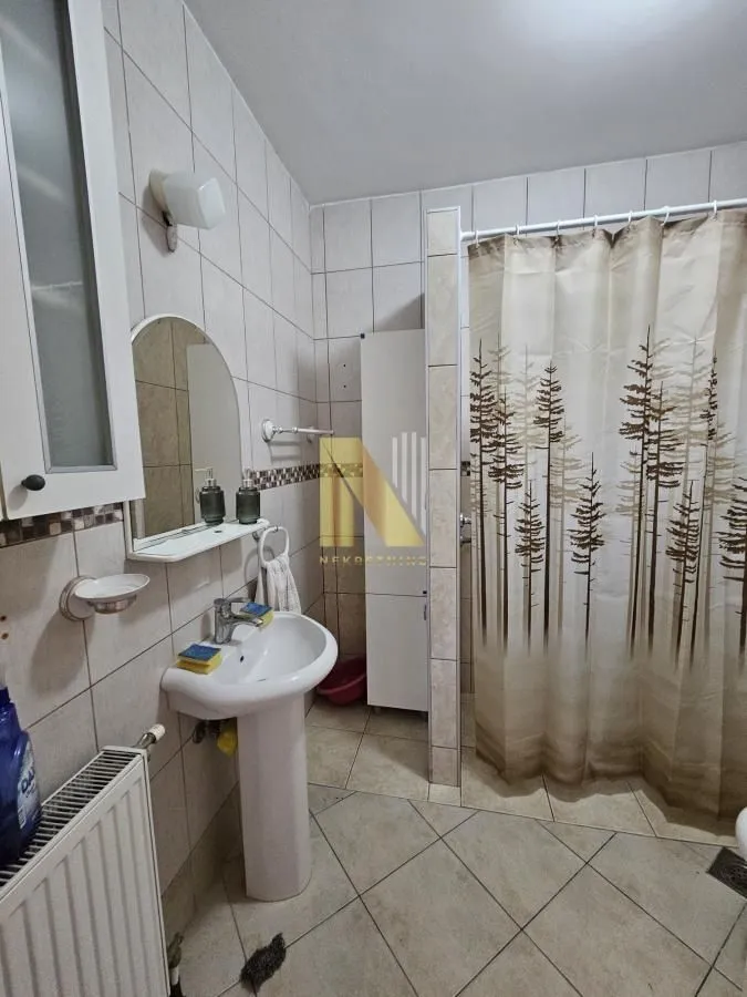 Rent, three bedroom apartment, 69m², Grbavica, Novi Sad Sve Podlokacije