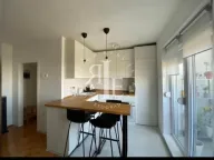 Izdavanje, trosoban stan, 60m², Savski Venac, Beograd - image 4