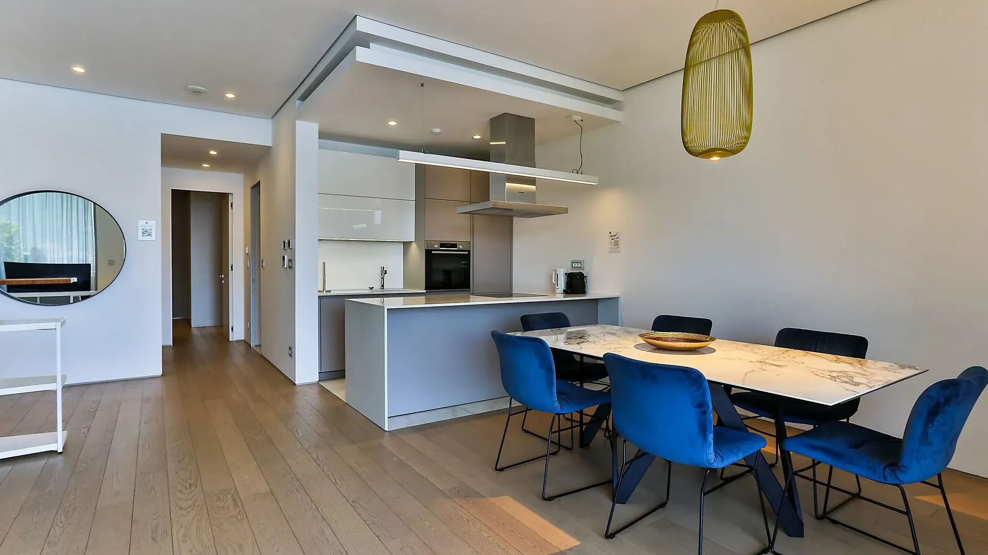 Rent, two bedroom apartment, 138m², Dukley Gardens, Budva