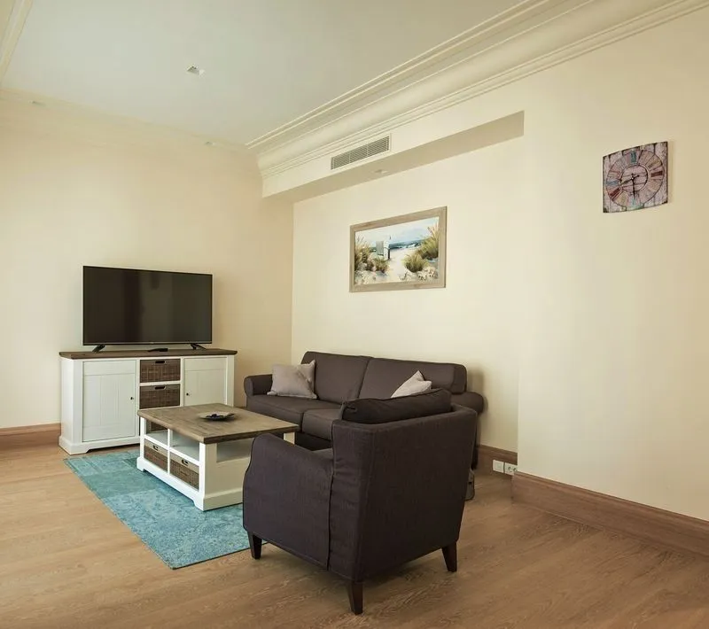 Prodaja, jednosoban stan, 74m², Tivat, Crna Gora