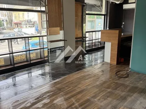 Rent, office space, 65m², Novi Sad Sve Podlokacije, Novi Sad - image 1