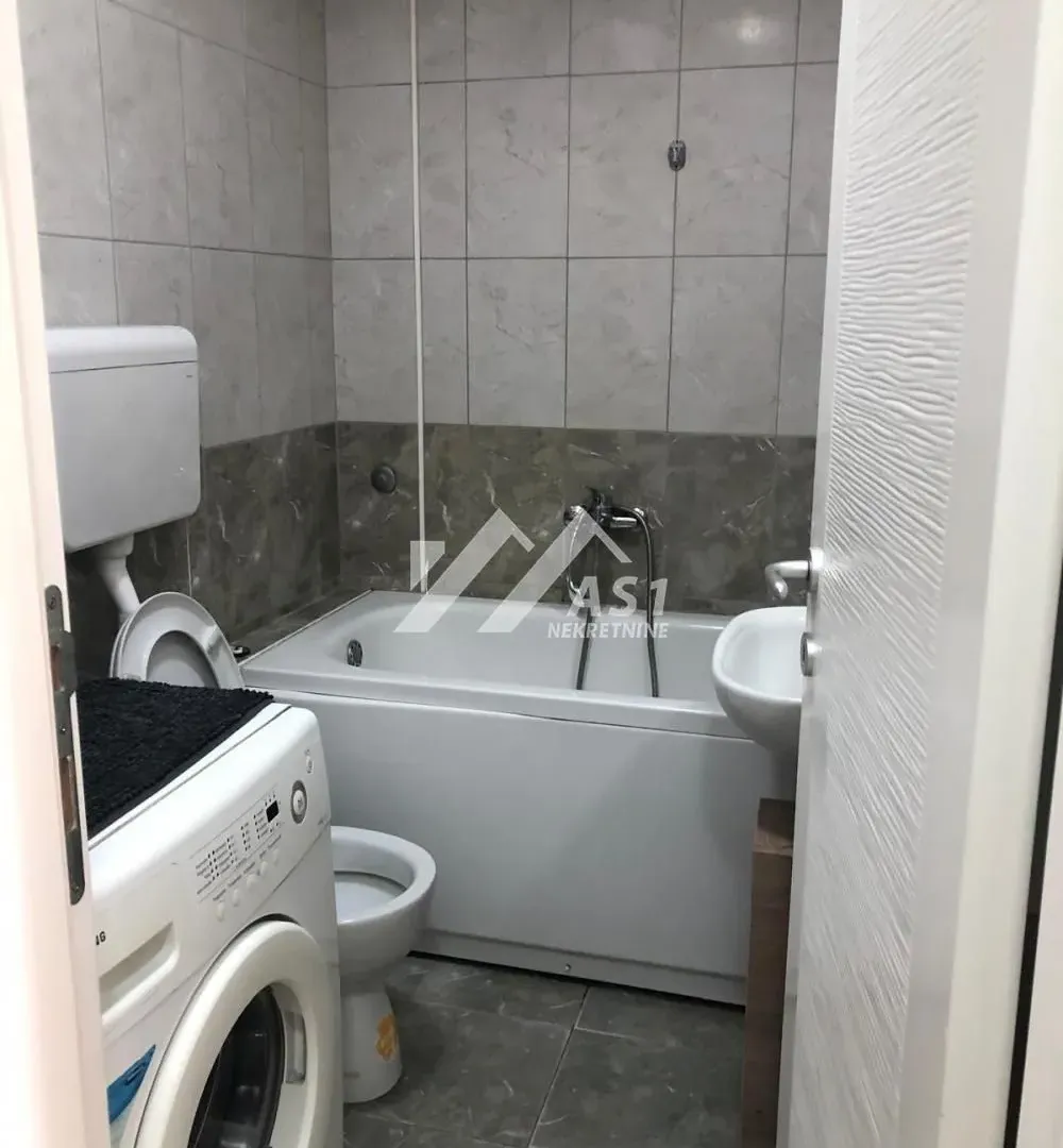 Izdavanje, jednosoban stan, 37m², Telep, Novi Sad Sve Podlokacije
